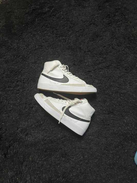 Nike Blazer High